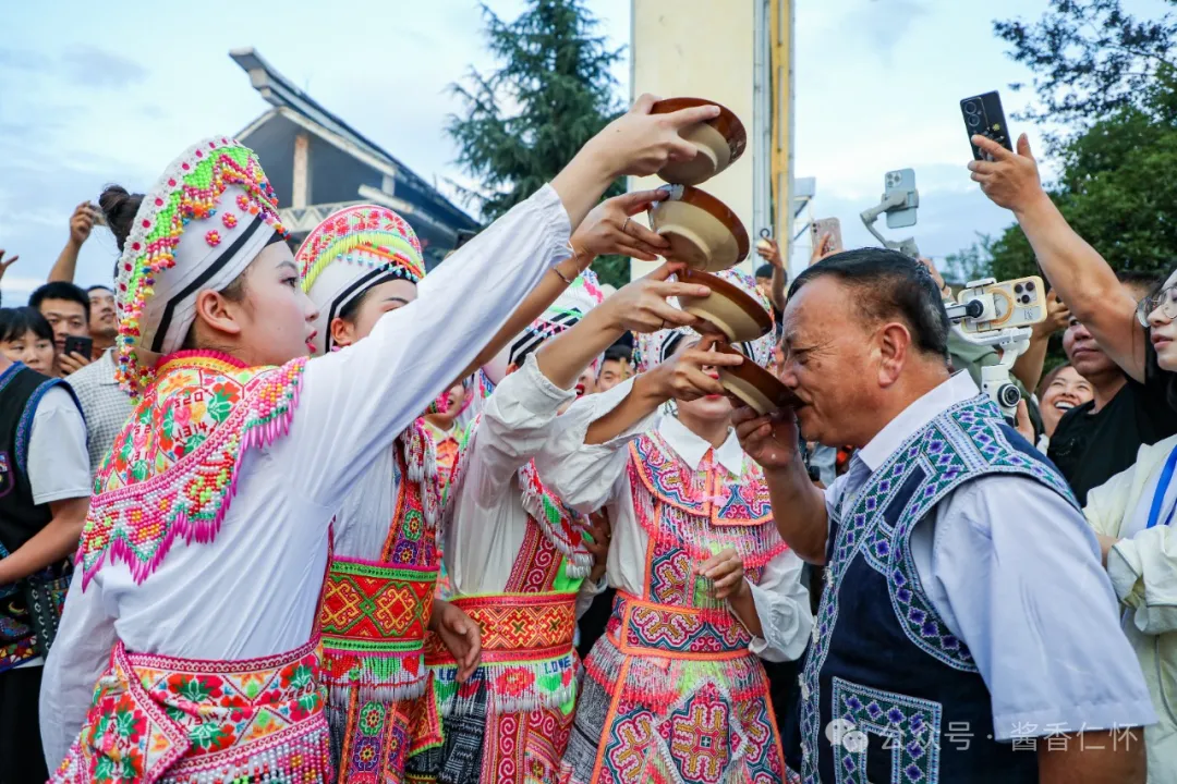 仁怀市后山乡“六月六”民族风情节活动盛大启幕