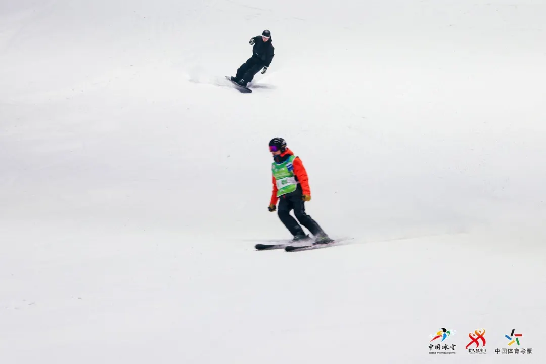 畅享冬日冰雪之趣，第十一届全国大众冰雪季上海分会场主题活动燃情启幕